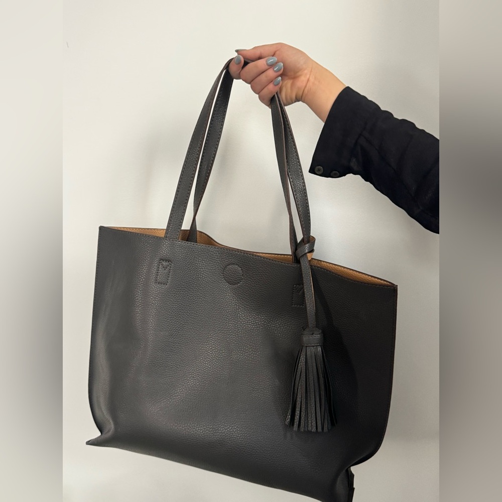 Everyday grey faux Leather Tote with Tassel Accent